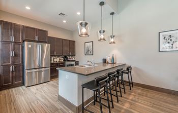 Gourmet kitchen